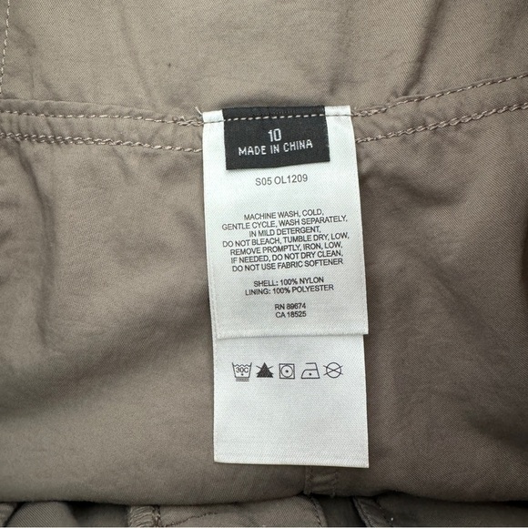 Mountain Hardwear womens taupe lightweight straight leg outdoor pants size 10 - Picture 11 of 12